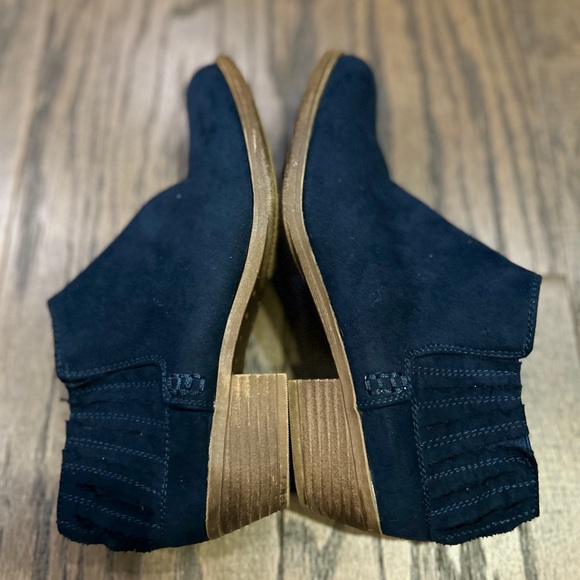 SUGAR Boots - Picture 12 of 12